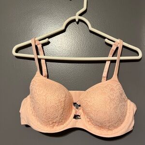 Victoria's Secret Lace Bra in Blush Pink